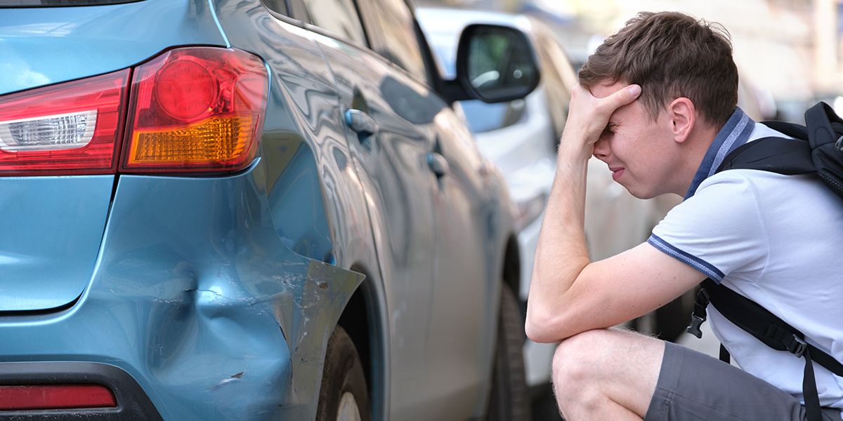 what to do when someone hits your parked car