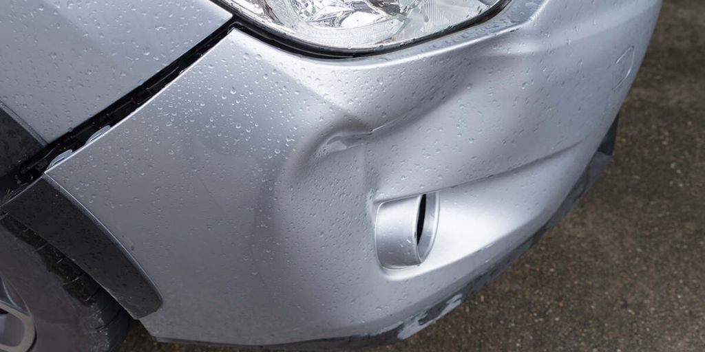 When Does a Bumper Need to Be Replaced Instead of Repaired?